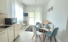 Kamelija Lux